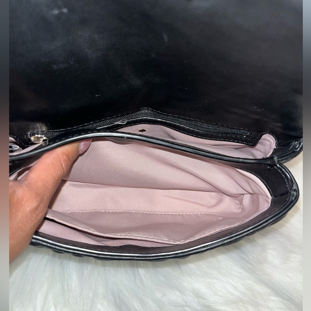 Kate Spade • Black Flower Quilted Leather Crossbody - Picture 5 of 6